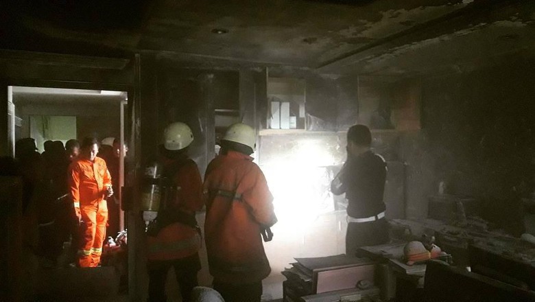 Kebakaran Terjadi di Area Kompleks DPR, Diduga Api Berasal Korsleting Dispenser